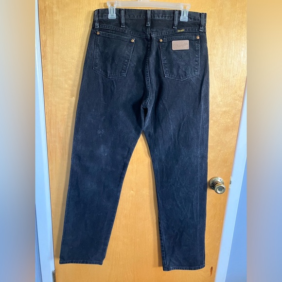 Men's Wrangler Black Jeans 33 x 34 - Picture 3 of 4